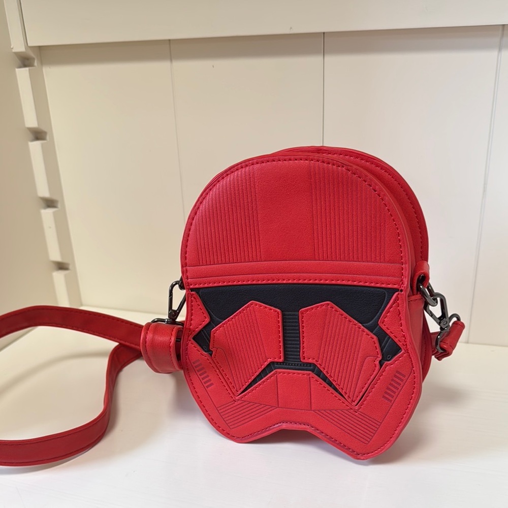 Red Star Wars Stormtrooper Crossbody Bag